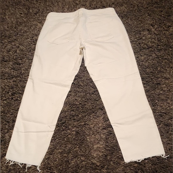 UNIVERSAL THREADS Women’s Size 6/28 Cropped White Denim Jeans Like New ** - Picture 5 of 6